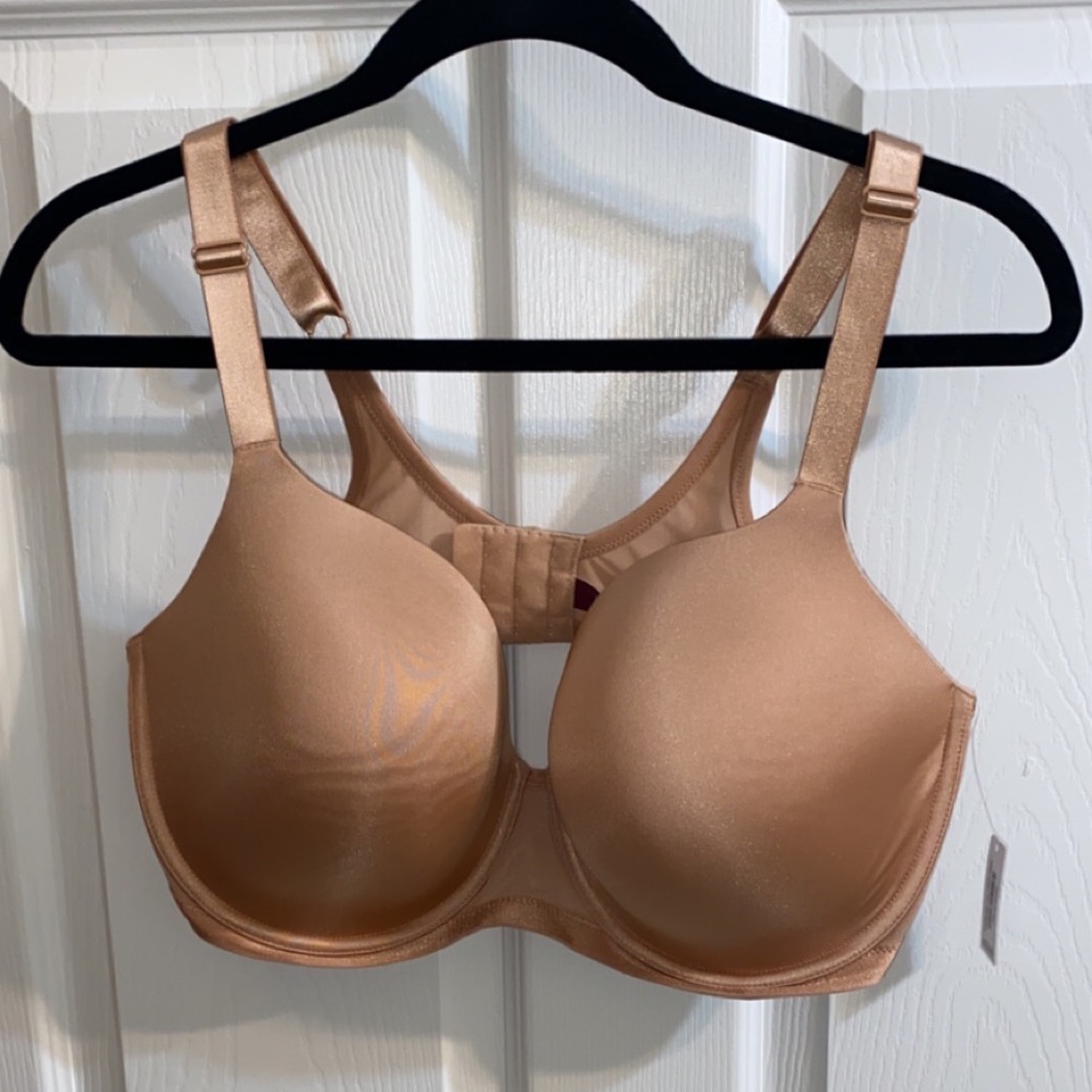 NWT Size 40DDD Medium Support Bra from Adore Me